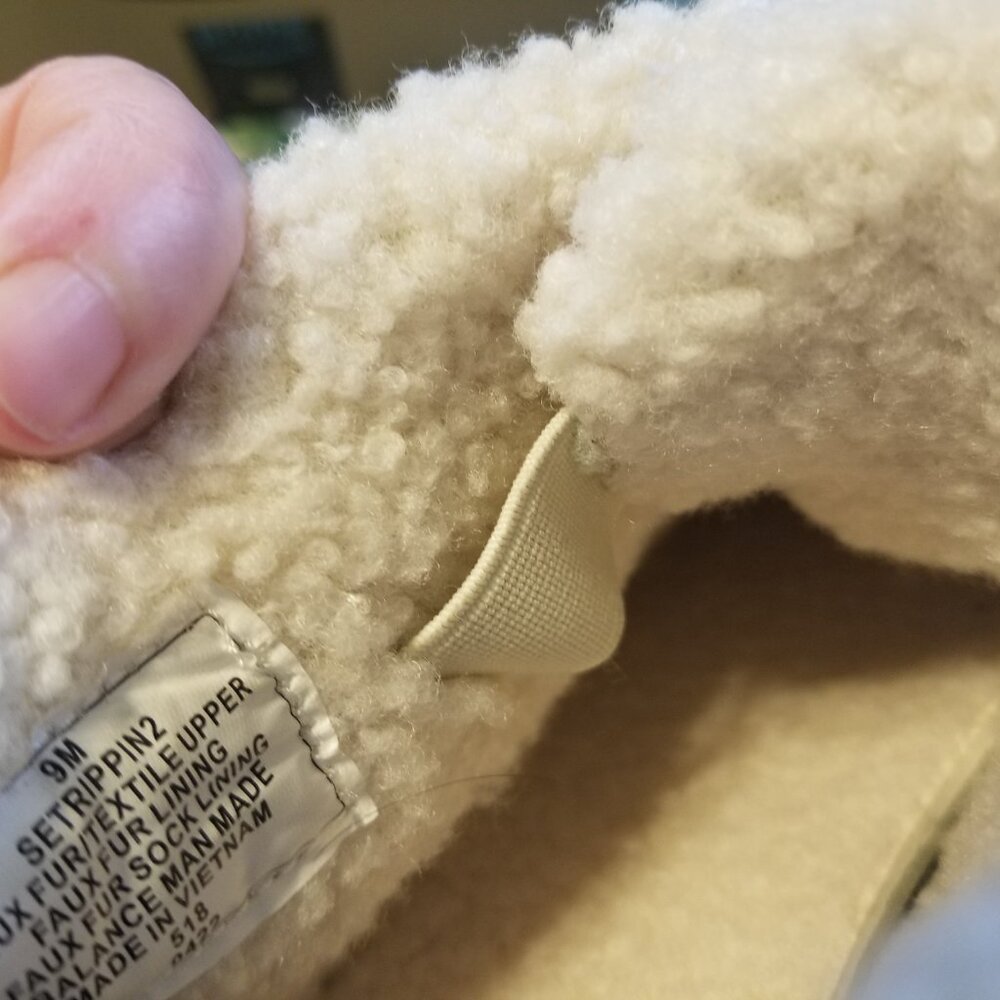 Easy Spirit Trippin Cozy Fuzzy Boots - Picture 6 of 6